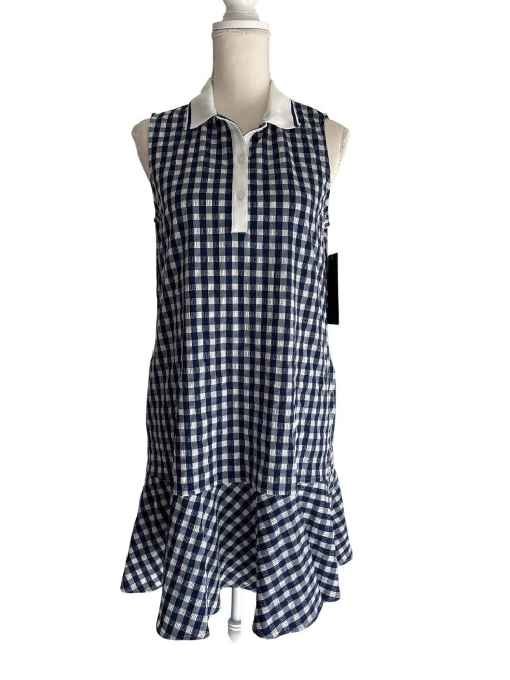 Tuckernuck Tnuck Sport Sleeveless Performance Seersucker May Golf Dress in Navy - Picture 5 of 13